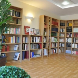 La bibliothèque de la résidence médicalisée